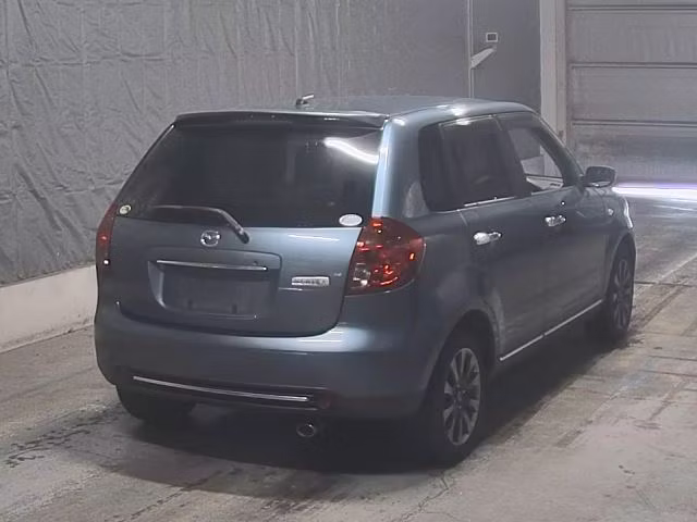 MAZDA VERISA