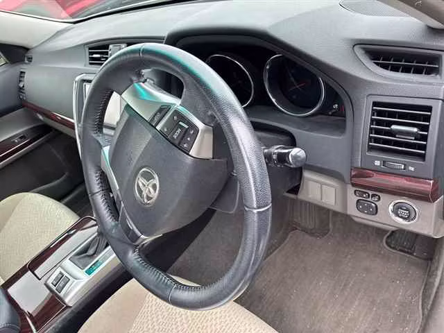 TOYOTA MARK X