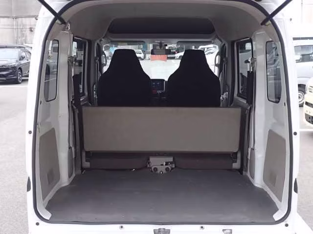 NISSAN NV100 CLIPPER