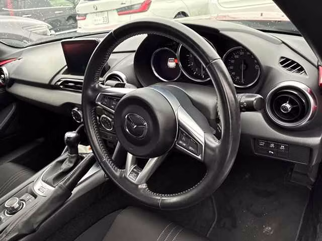 MAZDA MX-5