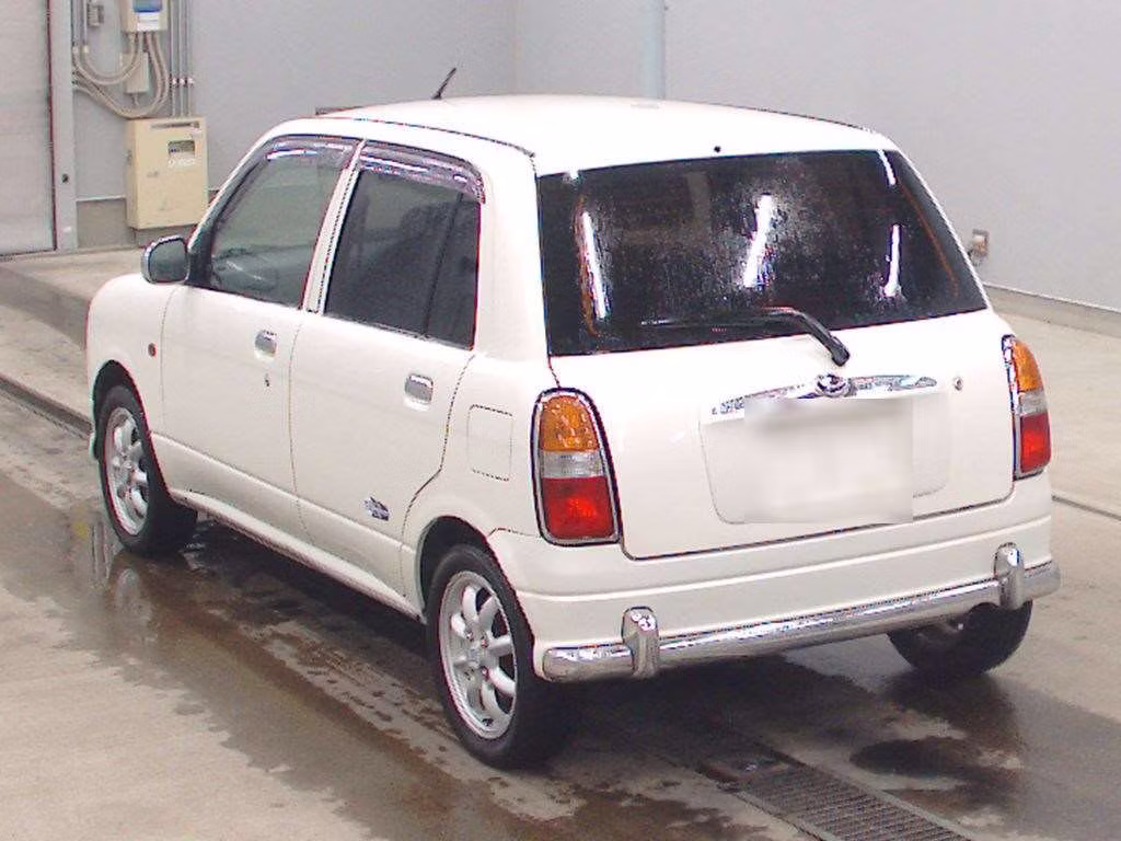 DAIHATSU MIRA GINO