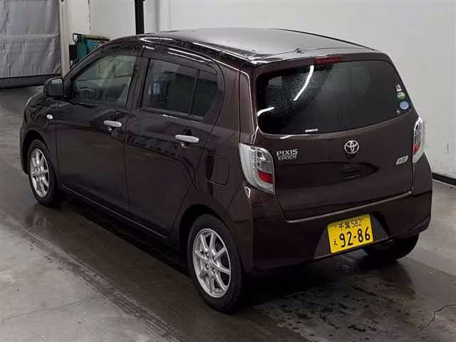 TOYOTA PIXIS EPOCH