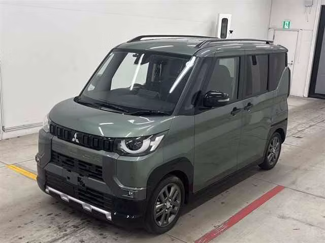 MITSUBISHI DELICA MINI