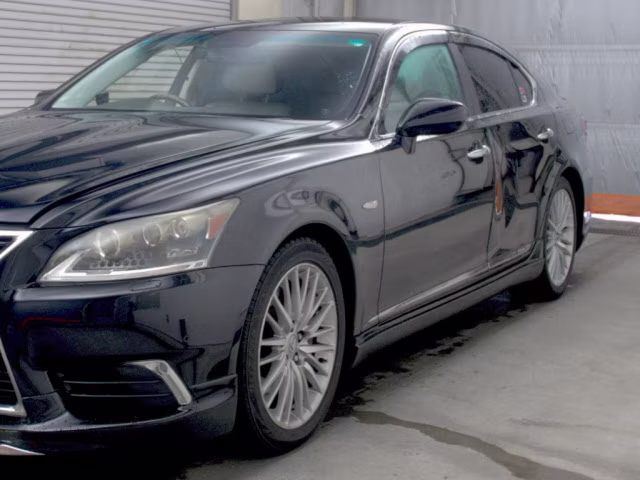 LEXUS LS460