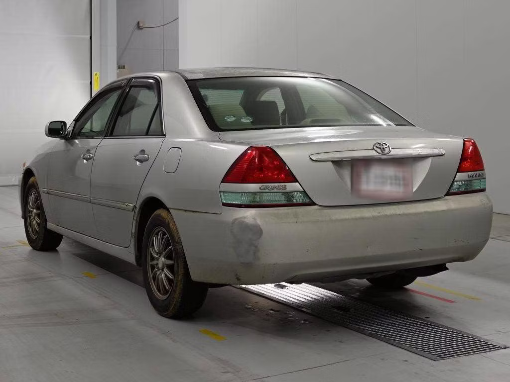 TOYOTA MARK II