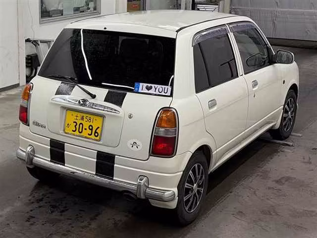 DAIHATSU MIRA GINO