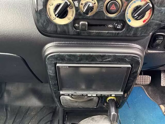DAIHATSU MIRA GINO