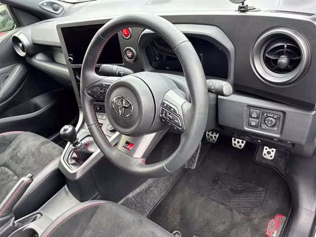 TOYOTA GR YARIS