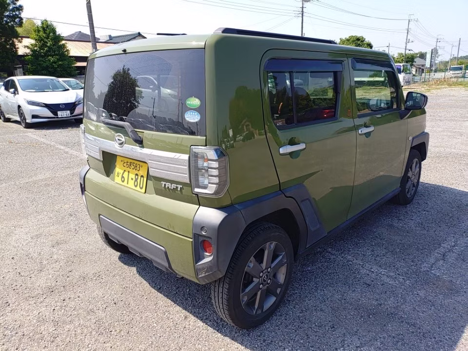 DAIHATSU TAFT