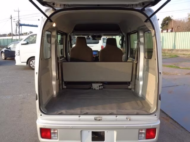 NISSAN NV100 CLIPPER