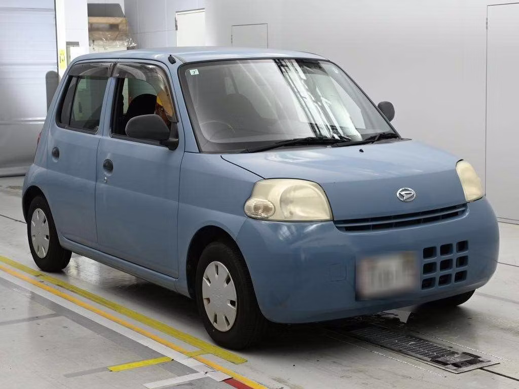 DAIHATSU ESSE