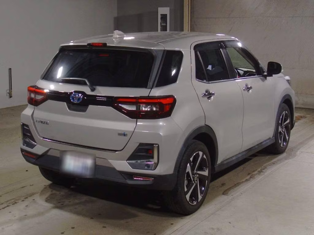 TOYOTA RAIZE