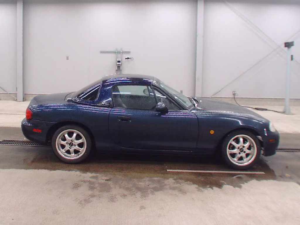 MAZDA ROADSTER