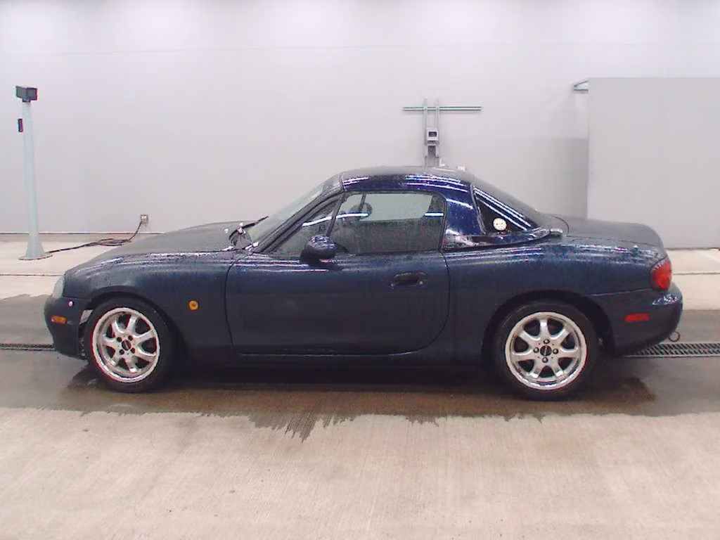 MAZDA ROADSTER