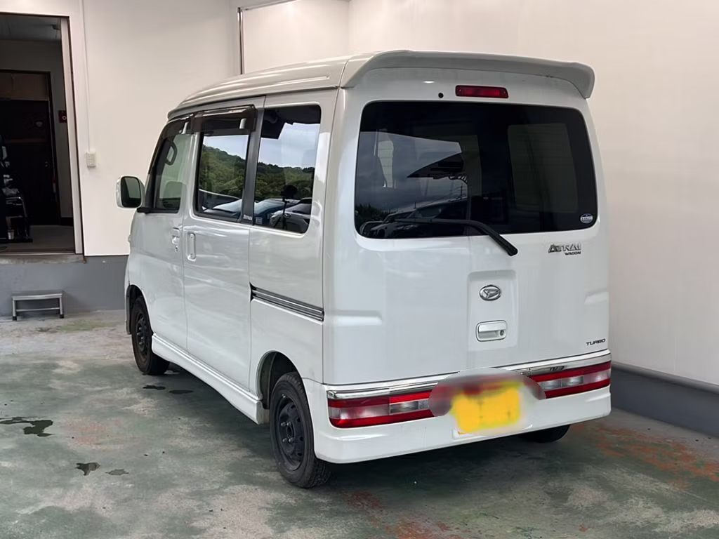DAIHATSU ATRAI