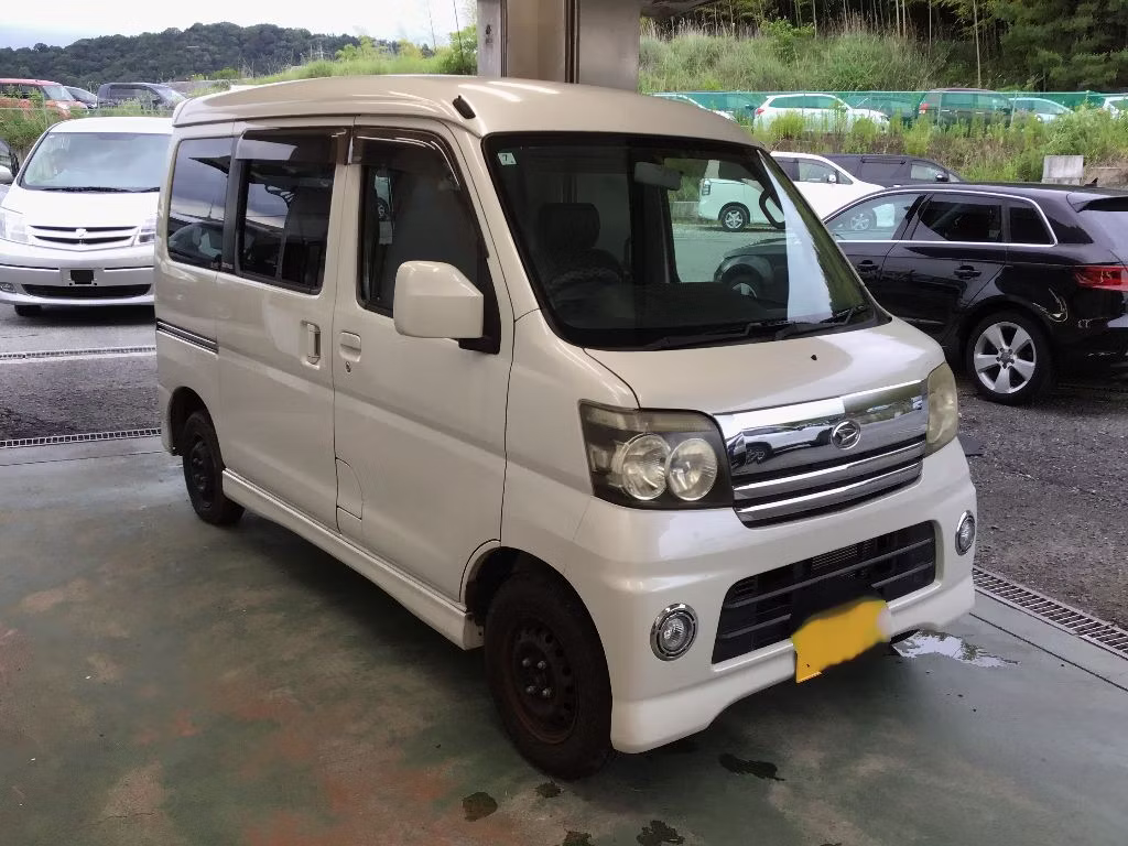DAIHATSU ATRAI