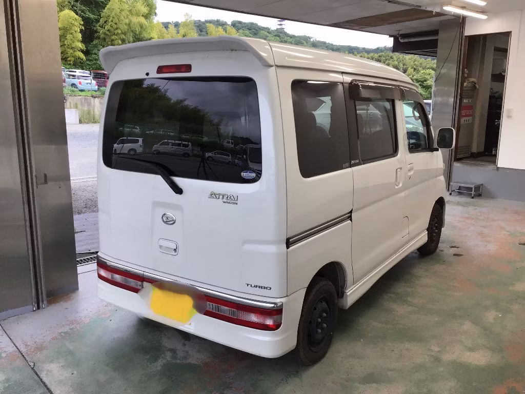 DAIHATSU ATRAI