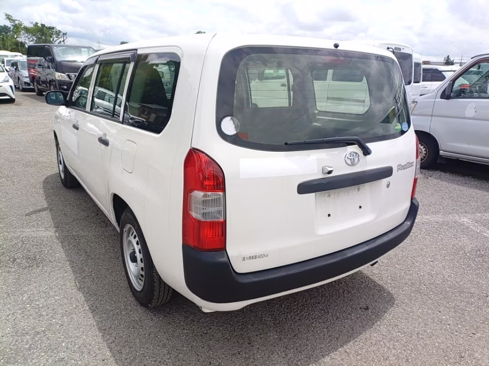 TOYOTA PROBOX