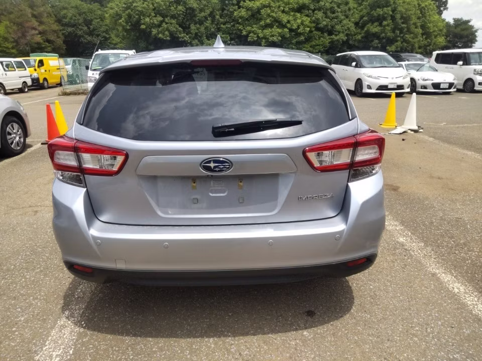 SUBARU IMPREZA