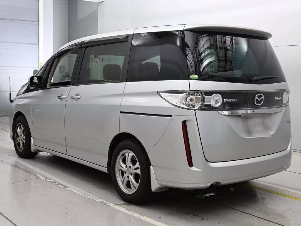 MAZDA BIANTE