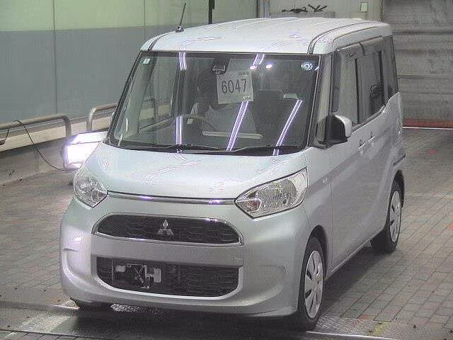MITSUBISHI EK SPACE