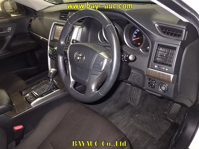 TOYOTA MARK X