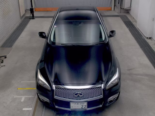 NISSAN FUGA