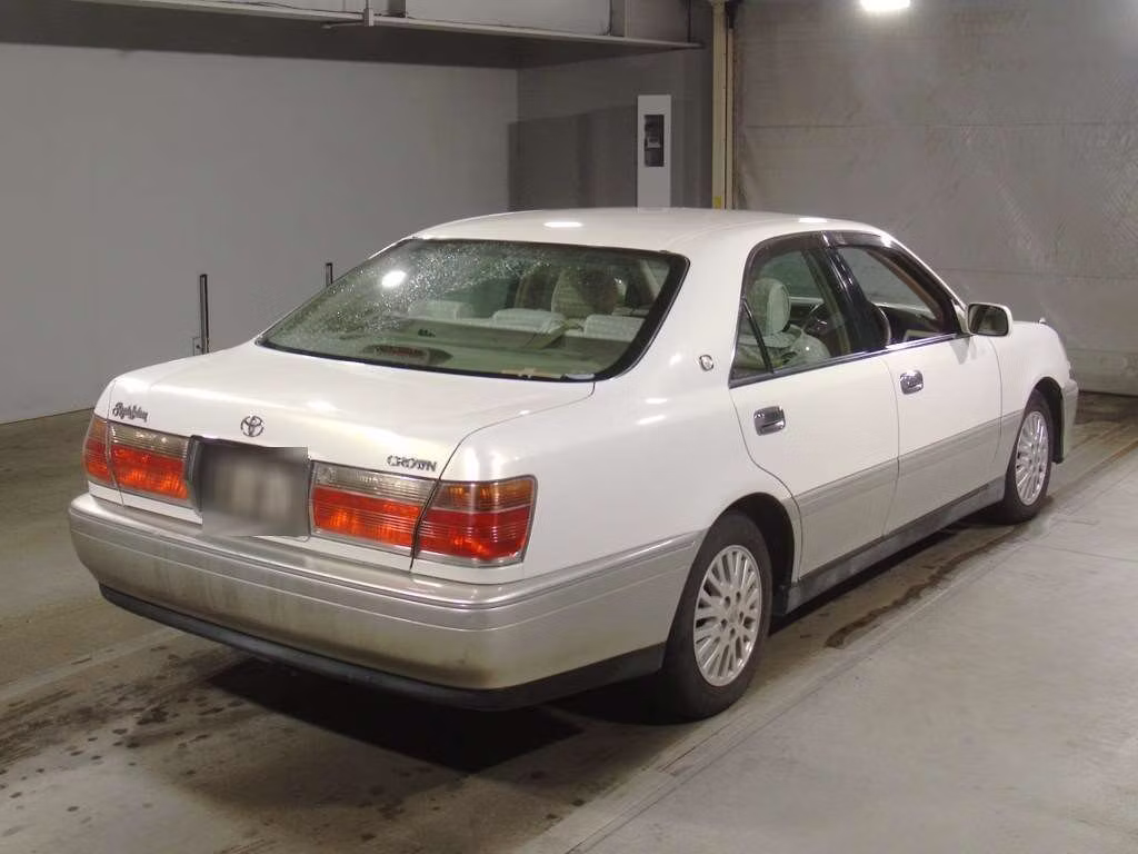 TOYOTA CROWN