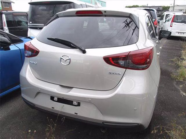 MAZDA MAZDA2