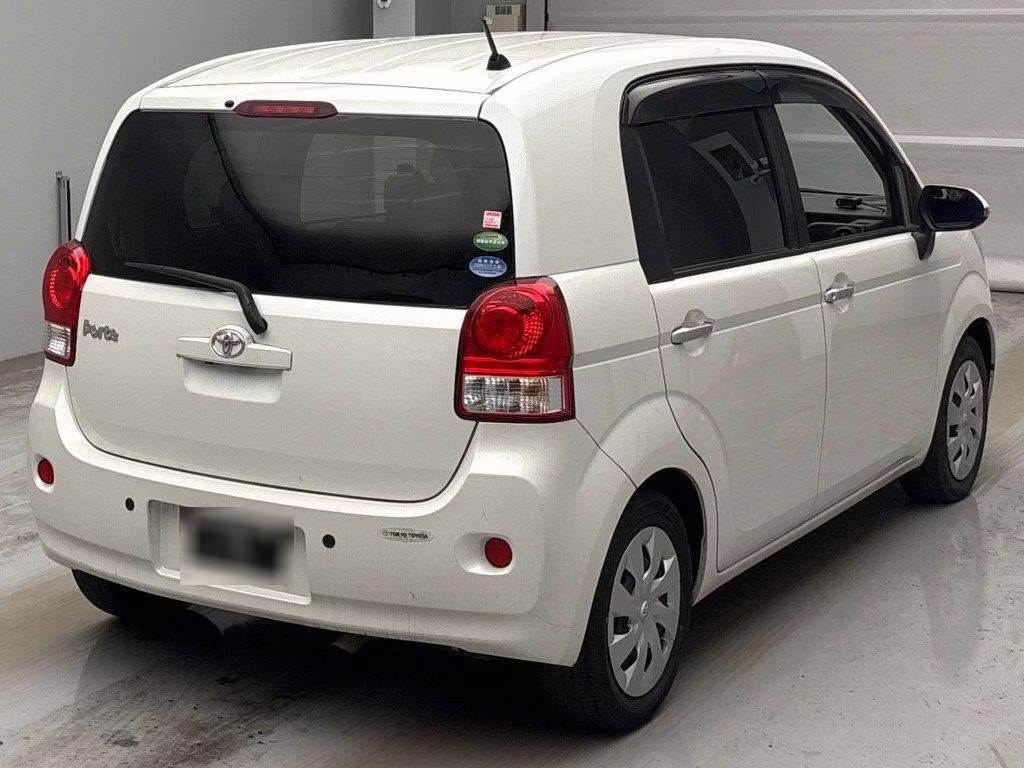 TOYOTA PORTE