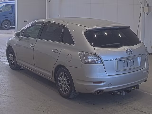 TOYOTA MARK X ZIO