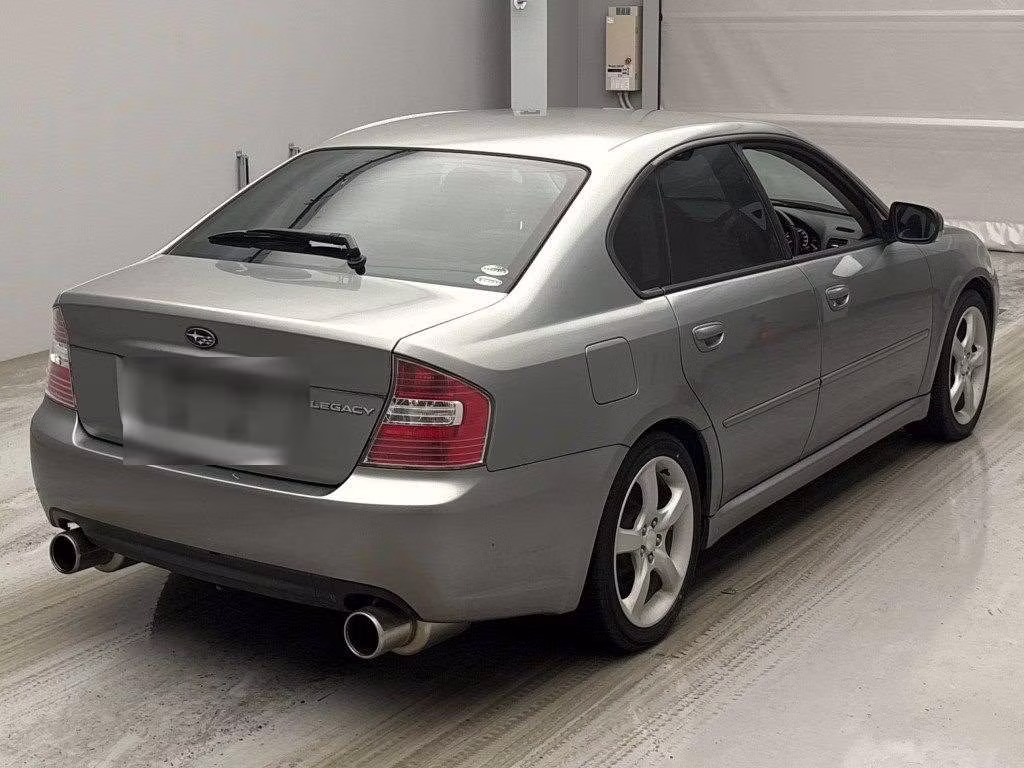 SUBARU LEGACY B4