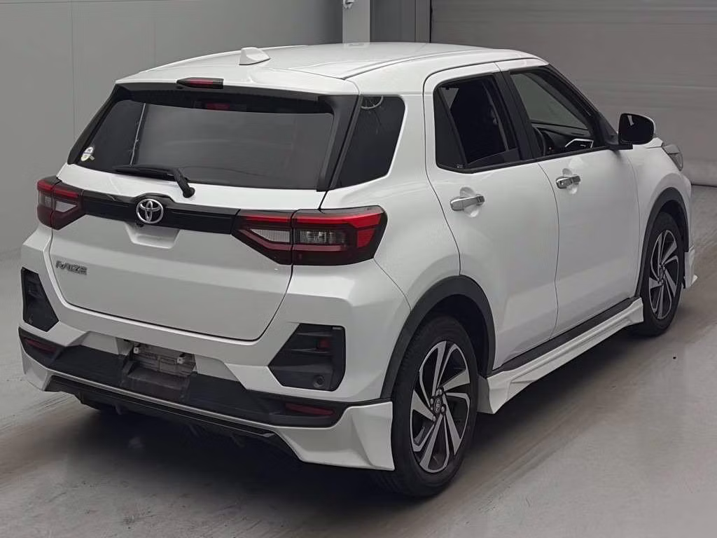 TOYOTA RAIZE