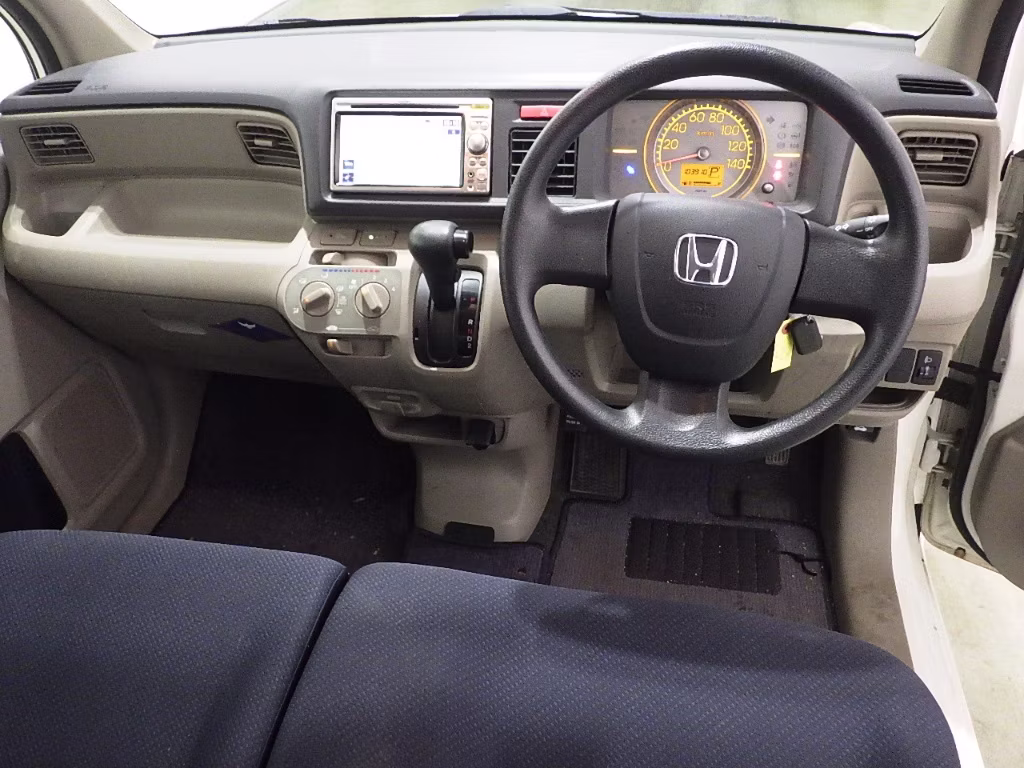 HONDA LIFE