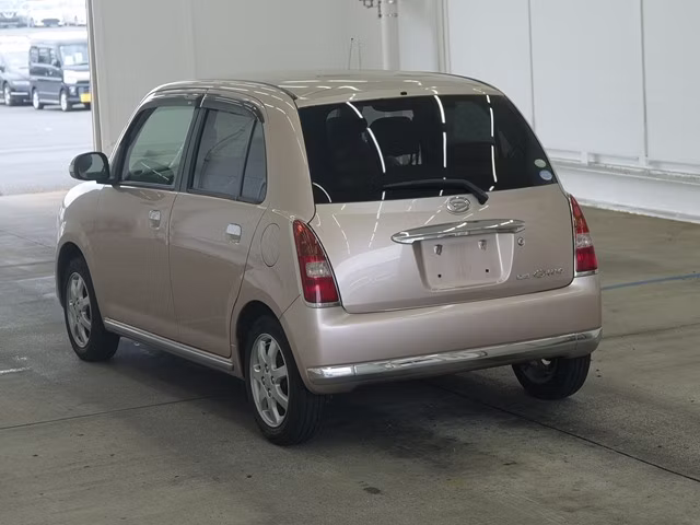 DAIHATSU MIRA GINO