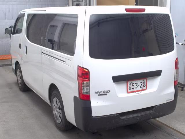 NISSAN NV350 CARAVAN
