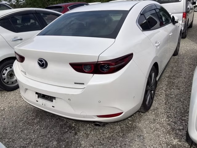 MAZDA MAZDA3