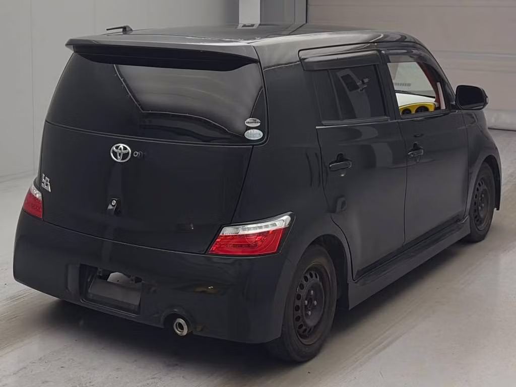 TOYOTA BB