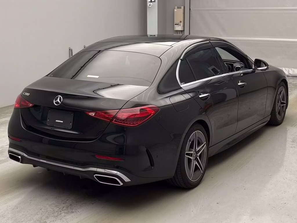MERCEDES-BENZ C-CLASS