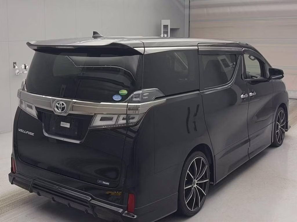 TOYOTA VELLFIRE