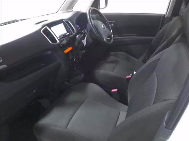 MITSUBISHI DELICA D:2