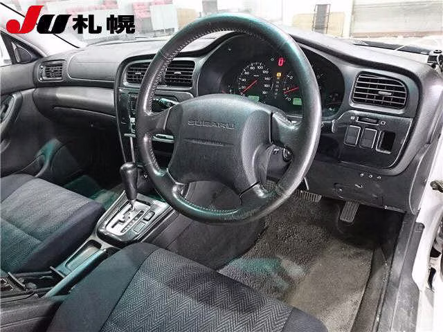 SUBARU LEGACY B4