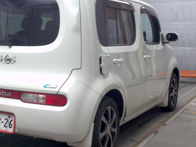 NISSAN CUBE