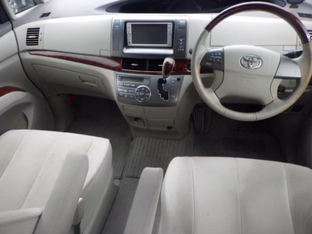 TOYOTA ESTIMA