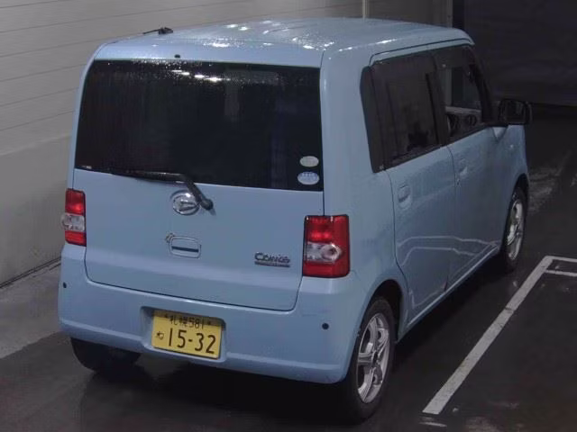 DAIHATSU MOVE CONTE