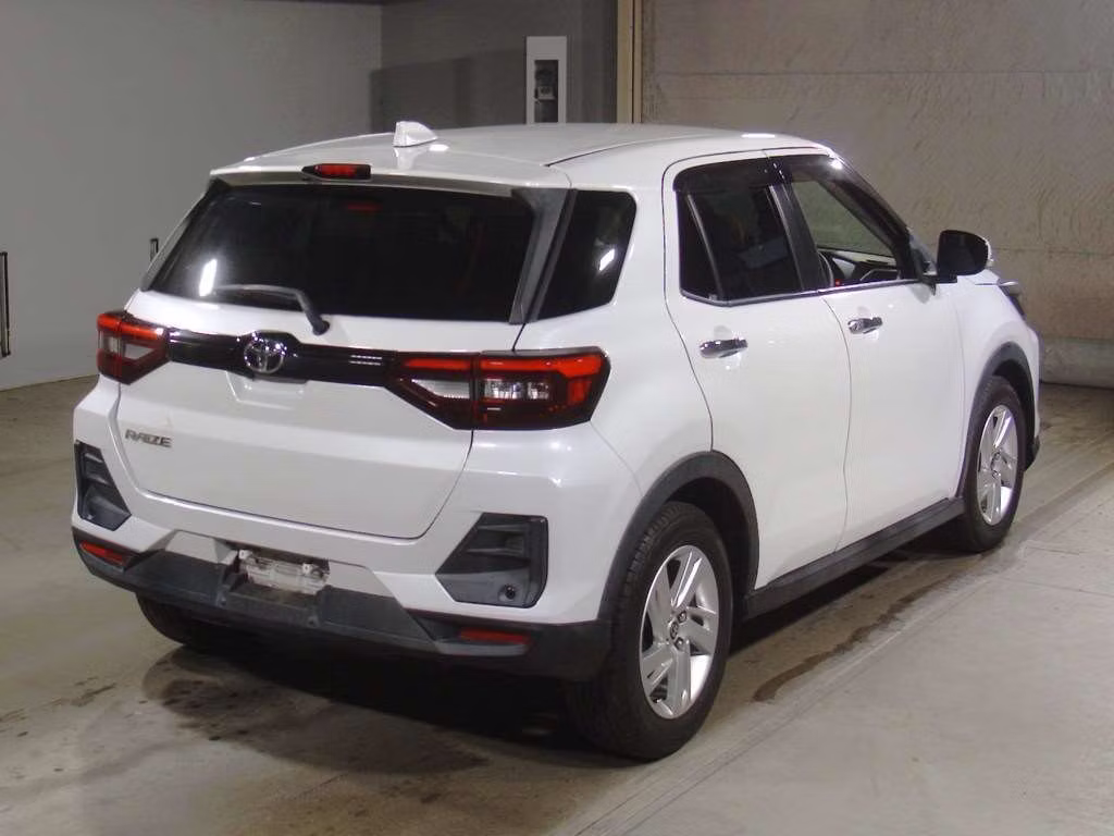 TOYOTA RAIZE