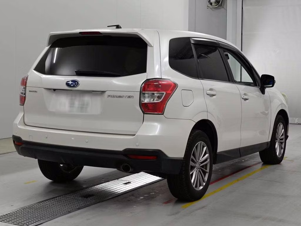 SUBARU FORESTER