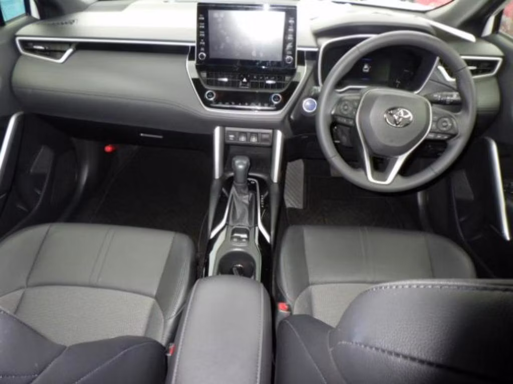 TOYOTA COROLLA CROSS