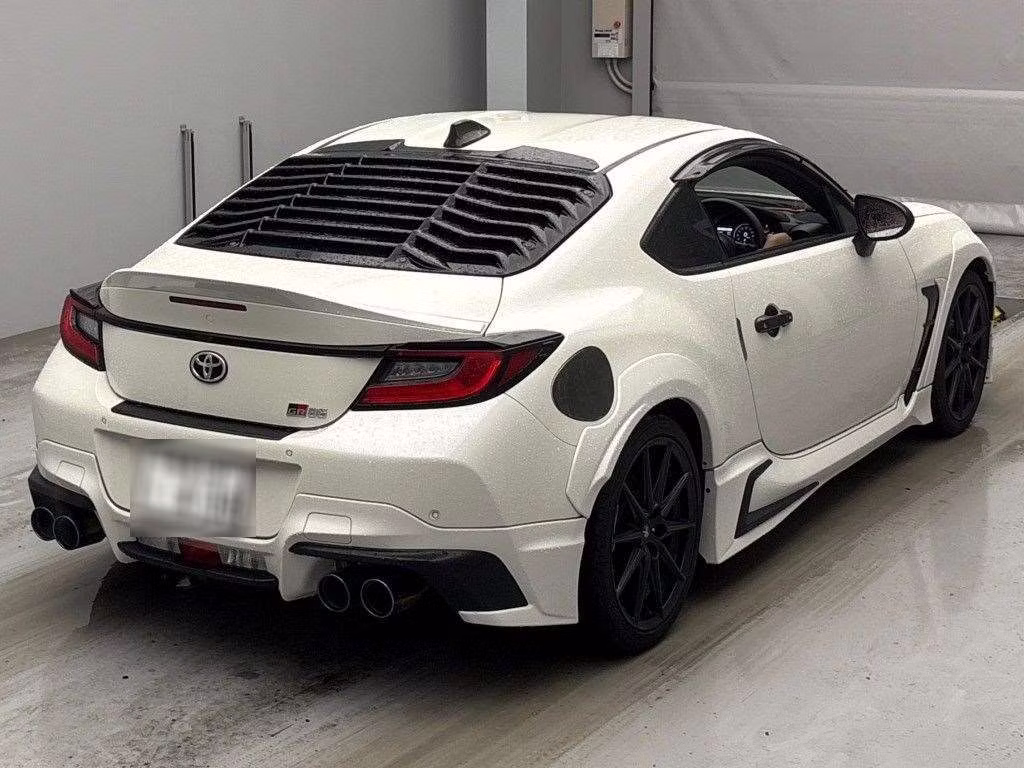 TOYOTA GR 86