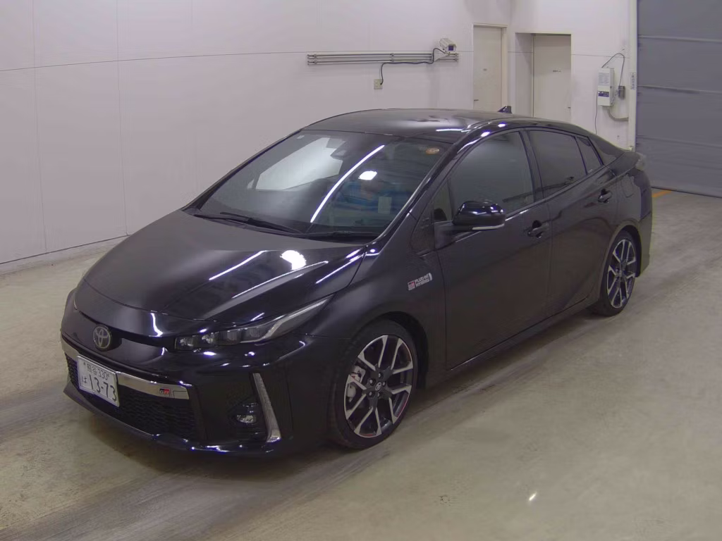 TOYOTA PRIUS PHV